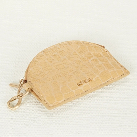 cult gaia Handbags - Cult Gaia Aleta Zip Card Case